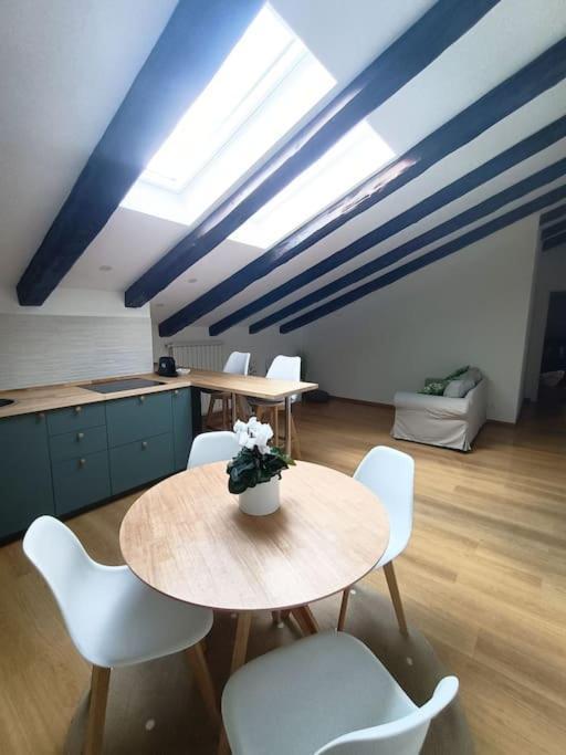 Loving My Rooms 1 - Deliziosa Mansarda In Centro Gorizia Extérieur photo