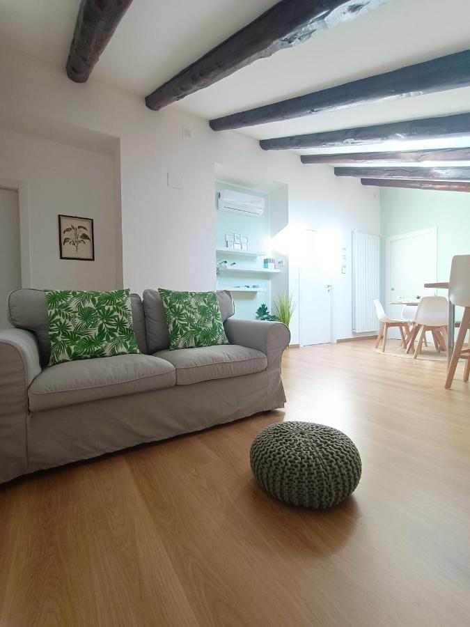 Loving My Rooms 1 - Deliziosa Mansarda In Centro Gorizia Extérieur photo