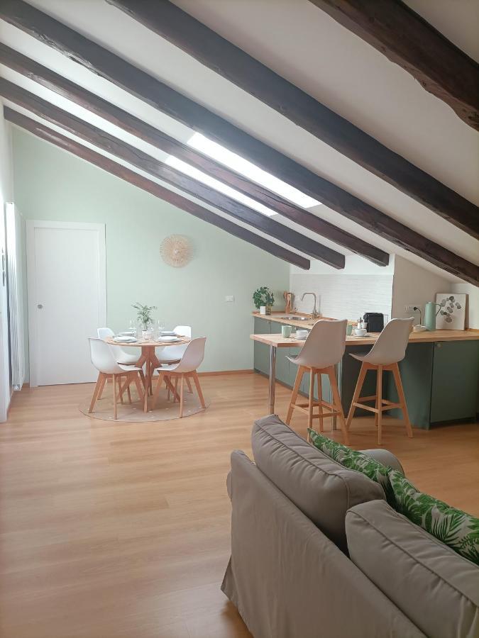Loving My Rooms 1 - Deliziosa Mansarda In Centro Gorizia Extérieur photo